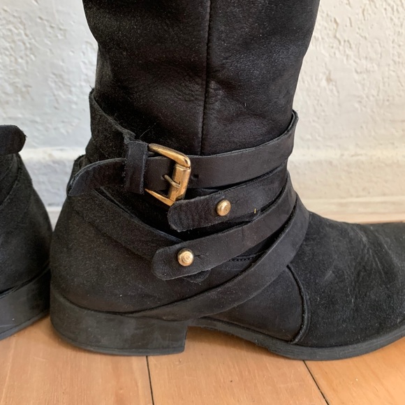 Steve Madden Black Suede Albany Boot - Picture 2 of 6